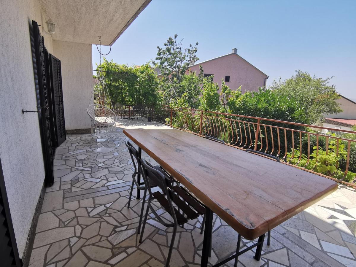 Deedee Apartment Сень Екстер'єр фото