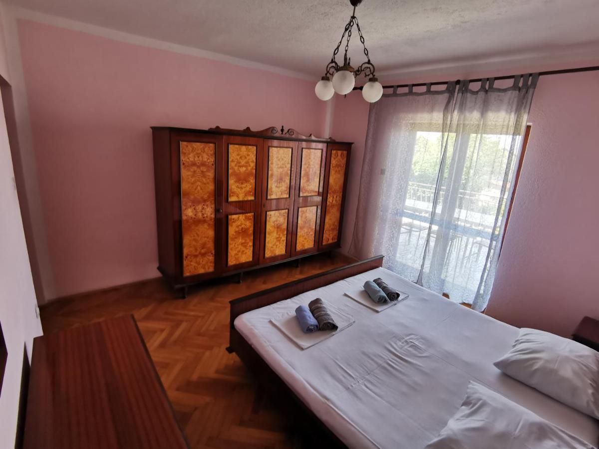 Deedee Apartment Сень Екстер'єр фото